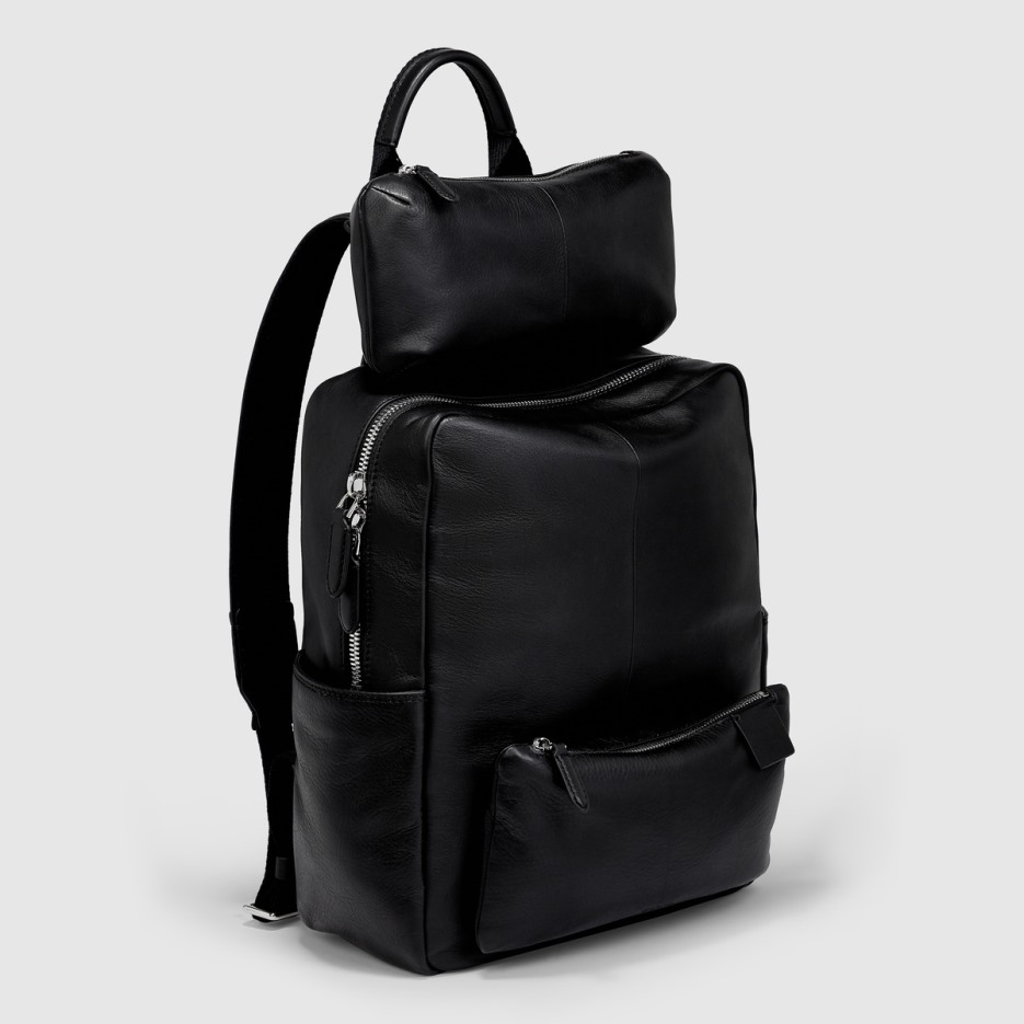 Ecco Hungary Travel Párna Csomag Fekete