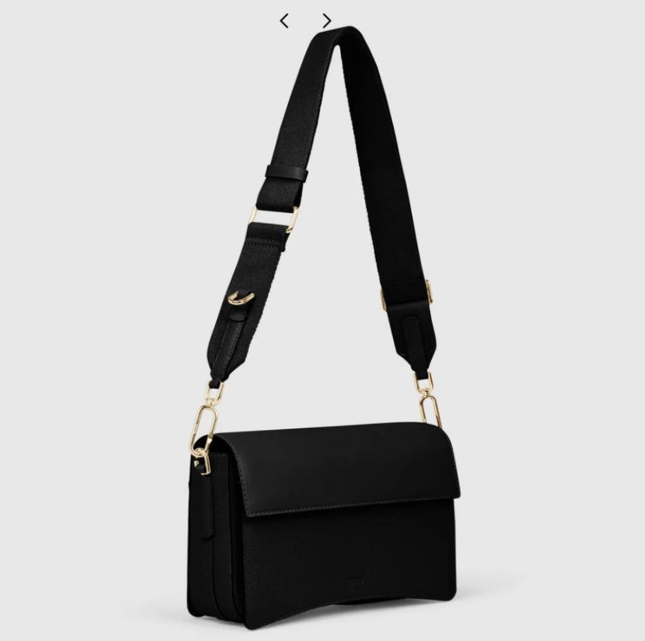 Ecco Hungary Textureblock Kazettás Táska Teljes Méretű Fekete