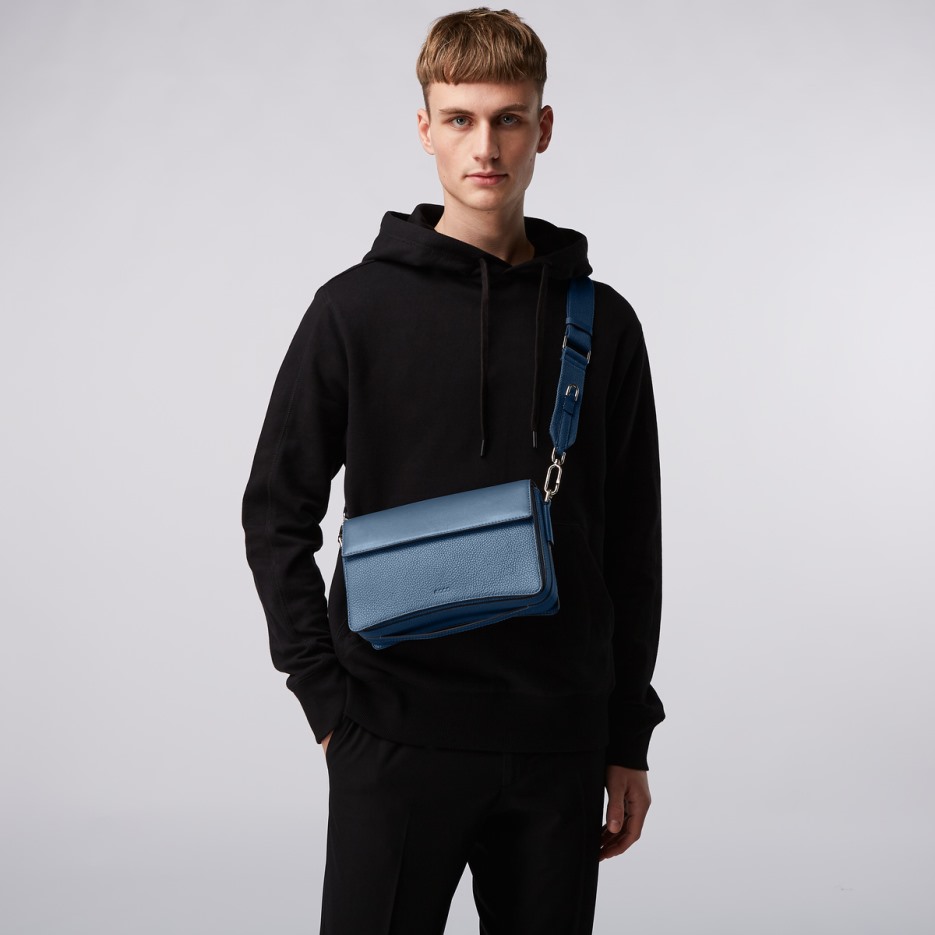 Fukszia Textureblock Kazettás Táska Teljes Méretű Ecco Hungary