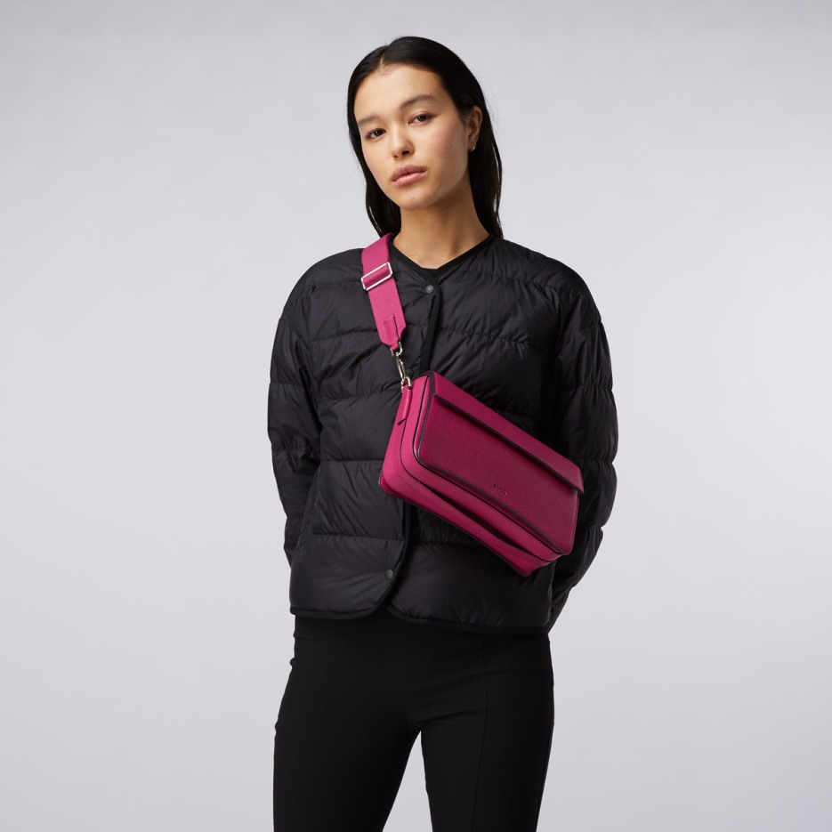 Fukszia Textureblock Kazettás Táska Teljes Méretű Ecco Hungary